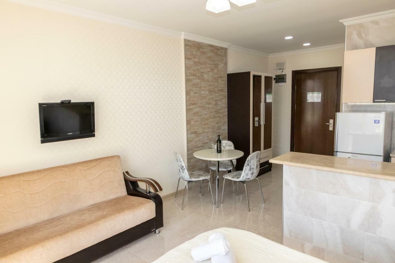 Orbi Apartment Ruslan Batumi Zewnętrze zdjęcie